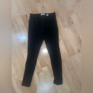 Abercrombie Super Skinny High Rise Black